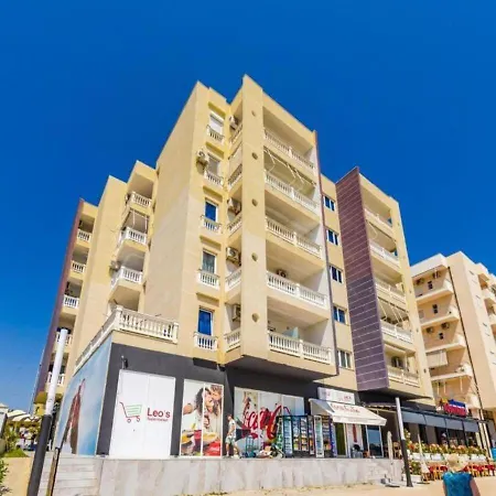 Apartmán The Azure Beachfront By Ps Durrës