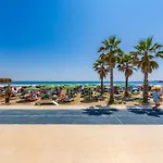 Apartmán The Azure Beachfront By Ps Durrës