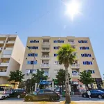 Apartmán The Azure Beachfront By Ps *