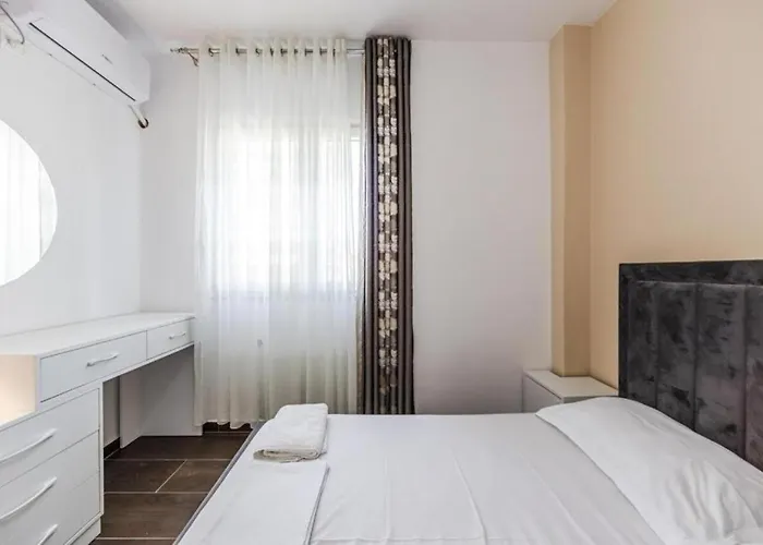 The Azure Beachfront By Ps Appartement